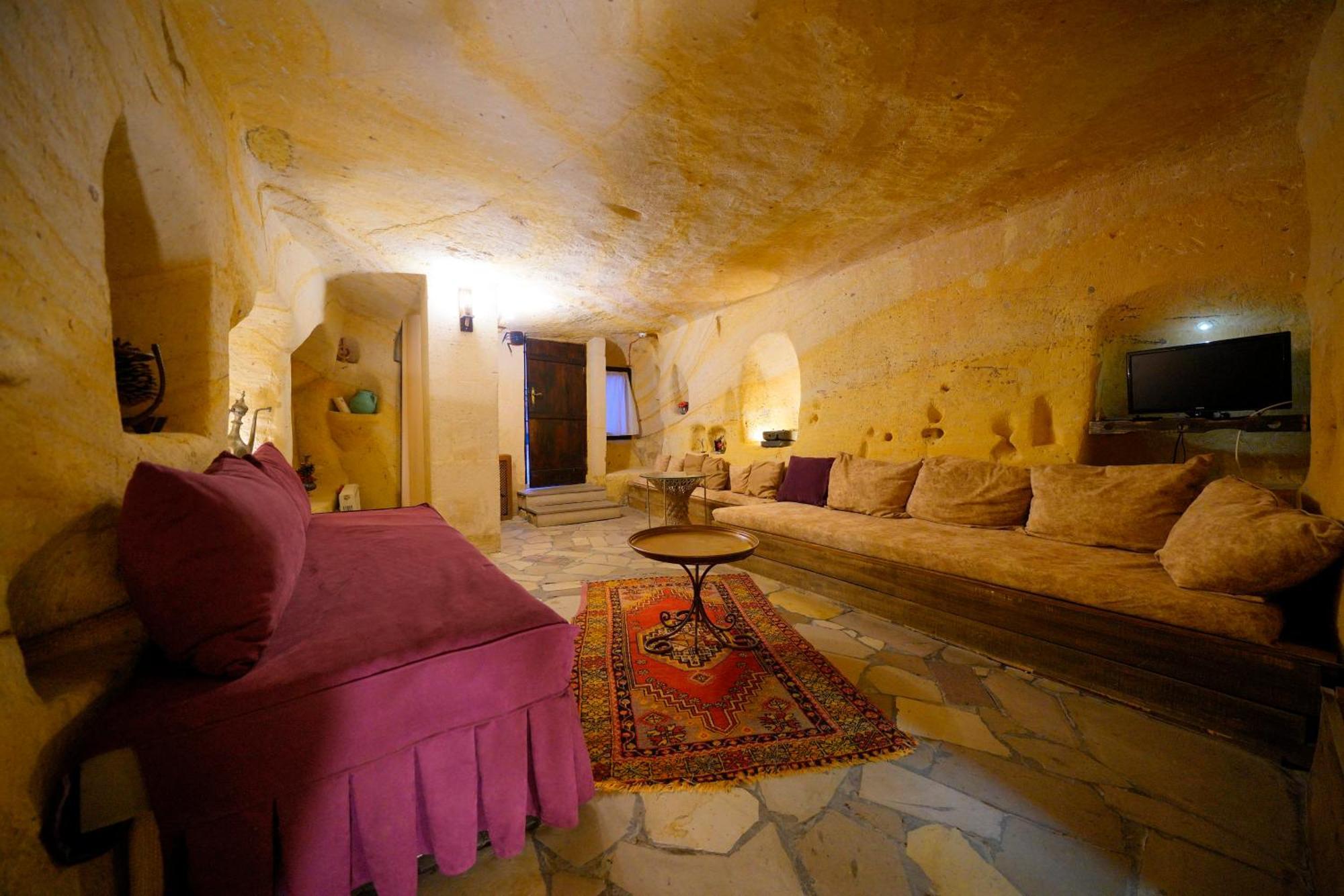 Antik Cave House Hotel Urgup Exterior photo