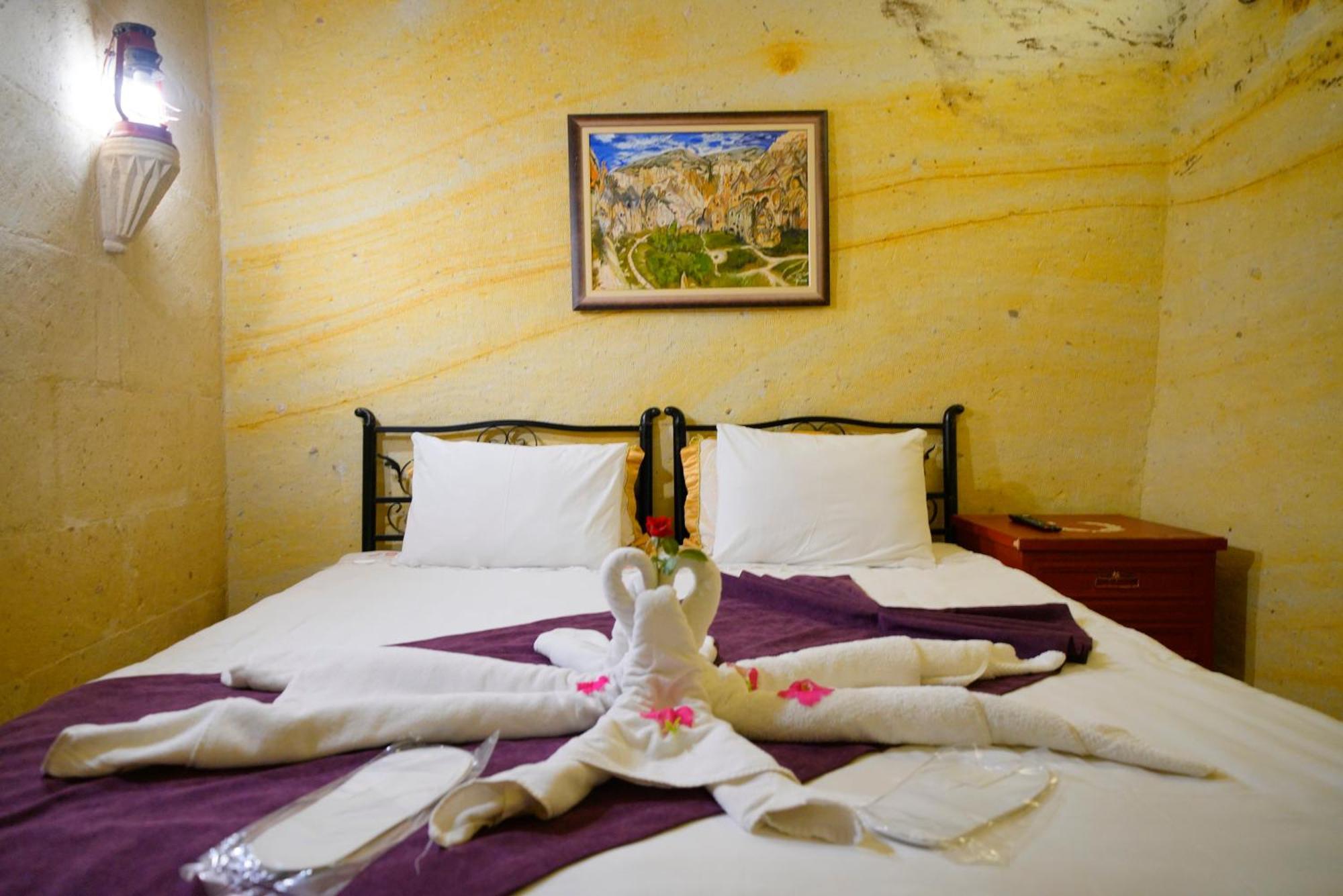 Antik Cave House Hotel Urgup Exterior photo